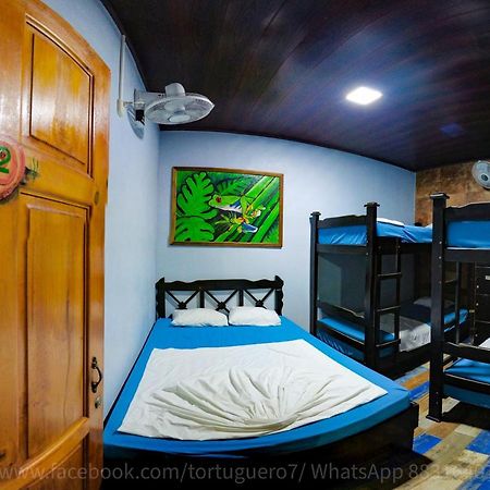 Hostel Tortuguero 7Backpackers 外观 照片