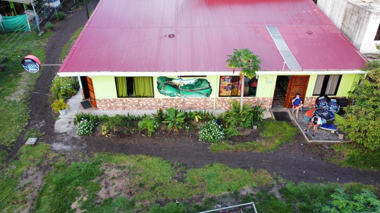 Hostel Tortuguero 7Backpackers 外观 照片