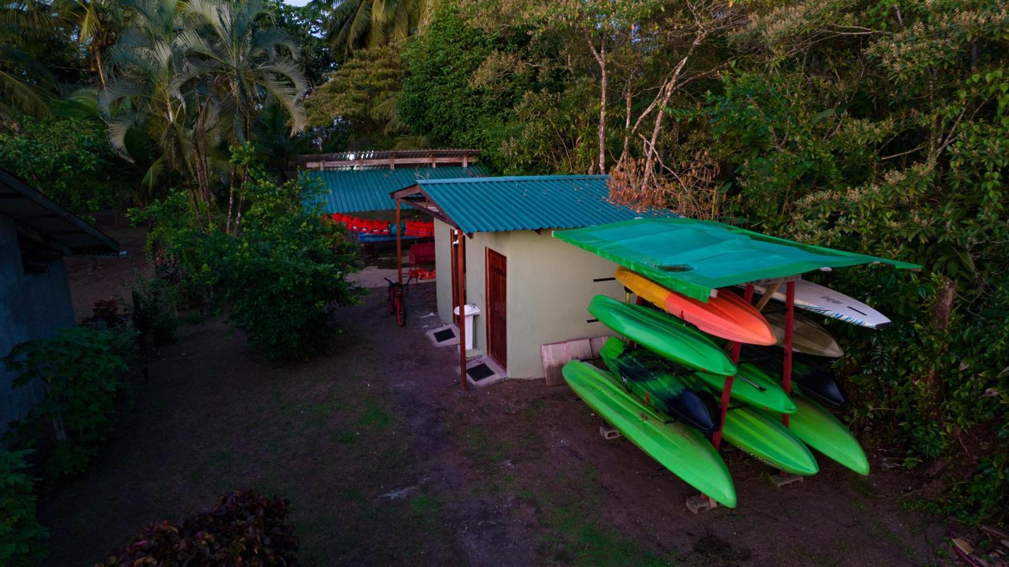 Hostel Tortuguero 7Backpackers 外观 照片